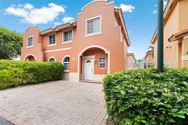 Building Photo - 9481 SW 78th Ave