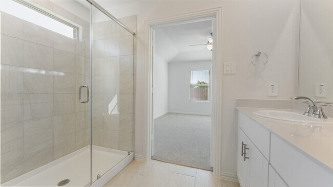 Building Photo - 510 Yellowstar Ln