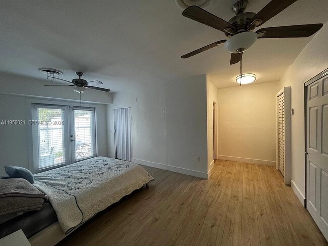 Building Photo - 2049 SW 60th Ct