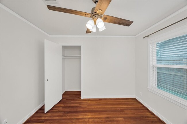 Building Photo - 9610 Bevlyn Dr