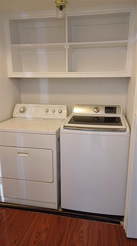 Building Photo - 3051 Renaissance Ct