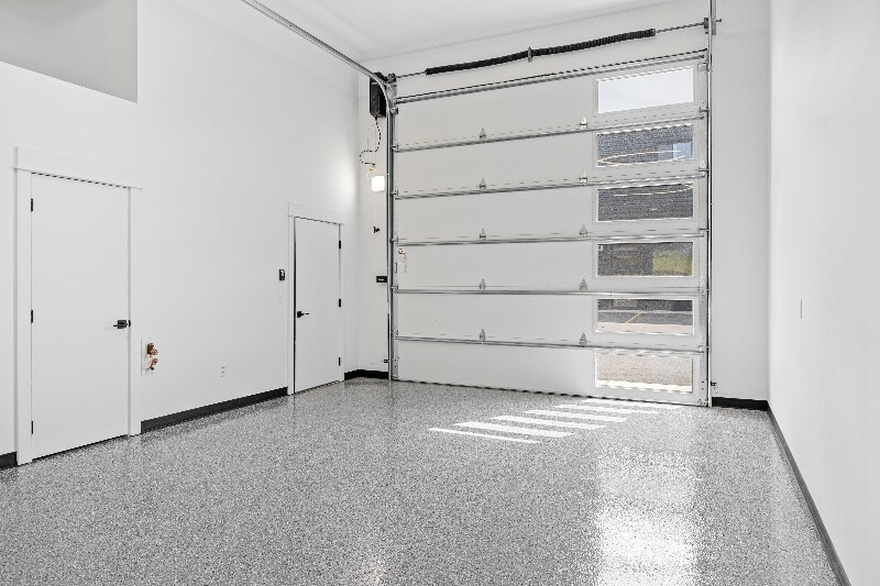 Building Photo - 205 Fletching Way