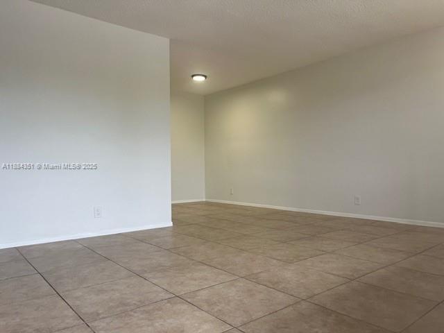 Building Photo - 5610 NE 18th Ave