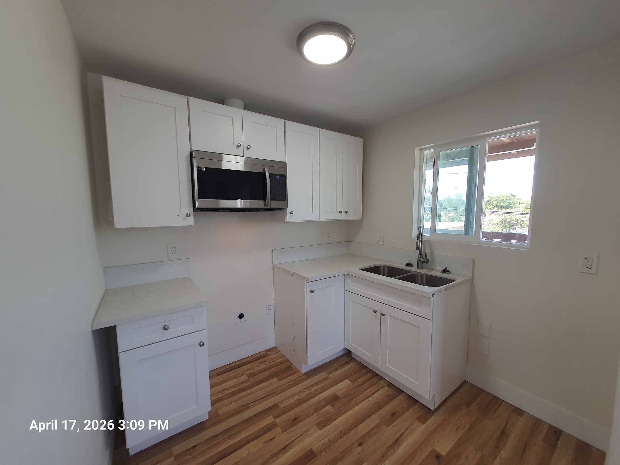 kitchen - 515 W 104th St