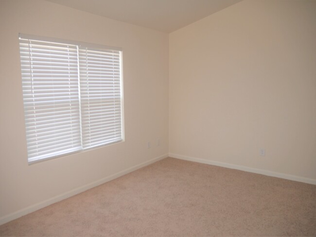 Building Photo - 3563 Chelsea Village Ln