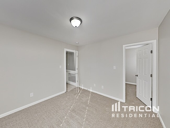 Building Photo - 1224 Sweetgrass St