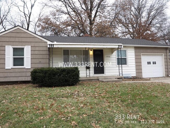 Building Photo - 5720 Elm Ave