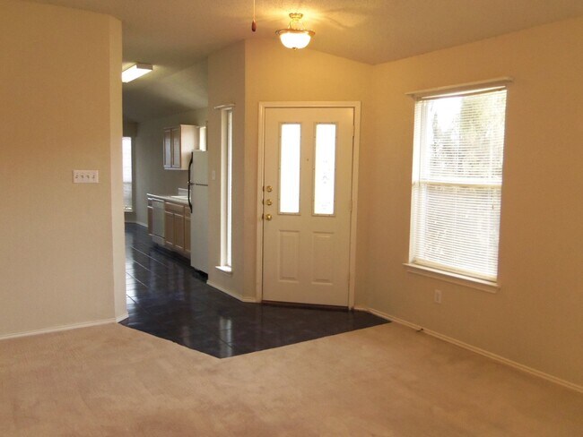 Primary Photo - 2414 Tracey Ann Ln