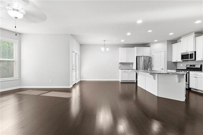 Building Photo - 1838 Lakeview Bend Way