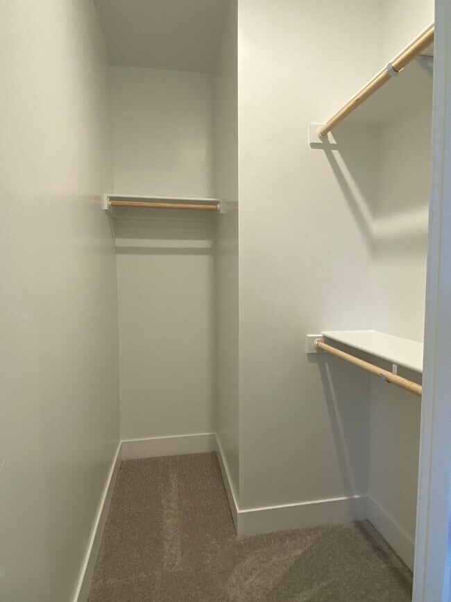 Building Photo - Brand NEW Pahlisch 3 BR - 2BA Home in Southeast Bend