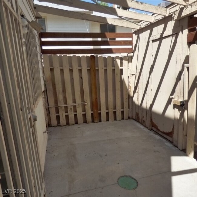 Building Photo - 4770 S Topaz St