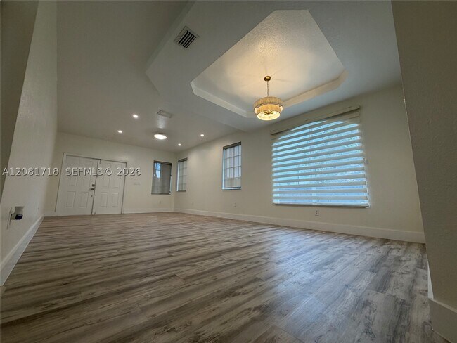 Building Photo - 15813 SW 140th St