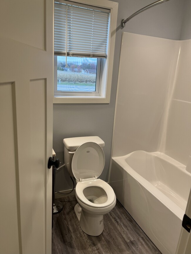 Building Photo - 1622 3rd St NW