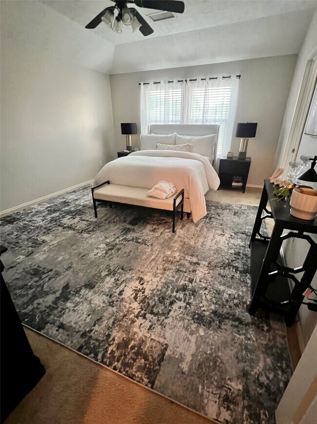 Building Photo - 25826 Chapman Falls Dr