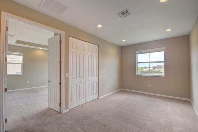 Building Photo - 2916 Payson Way