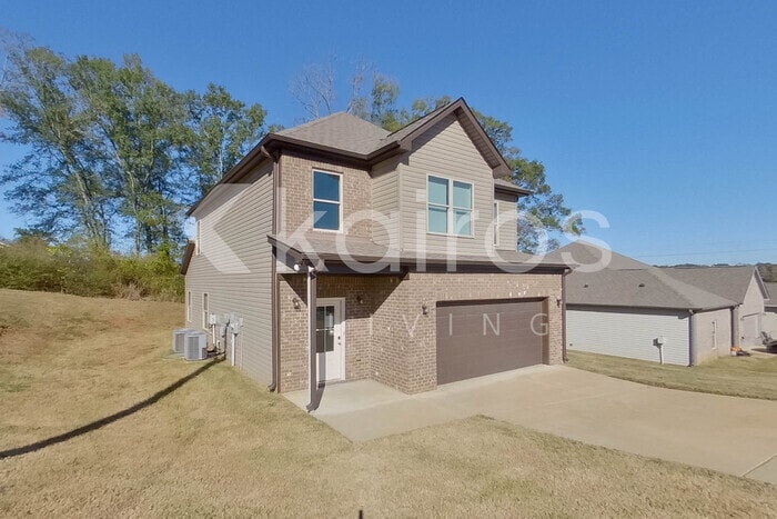 Building Photo - 44 Maple Leaf Dr