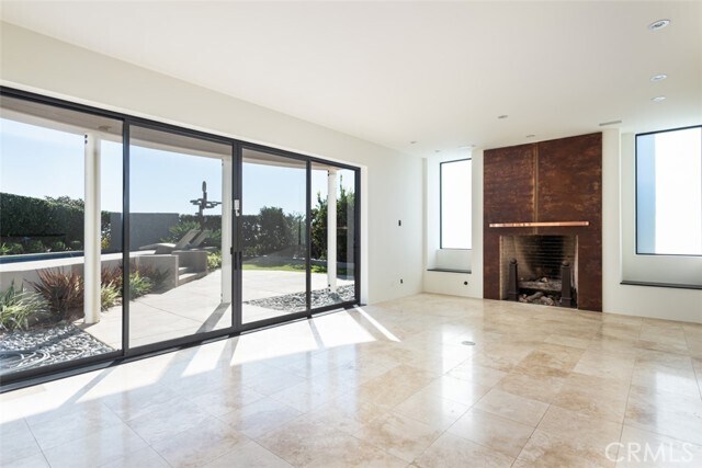 Building Photo - 810 Emerald Bay