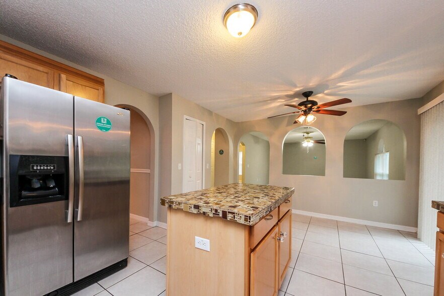Building Photo - 2987 Elbib Dr