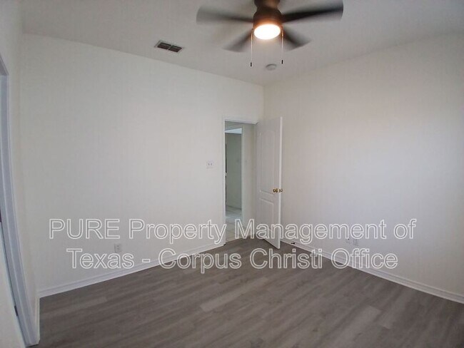 Building Photo - 14006 Fortuna Bay Dr