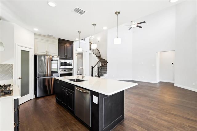 Building Photo - 9562 Halma Trail