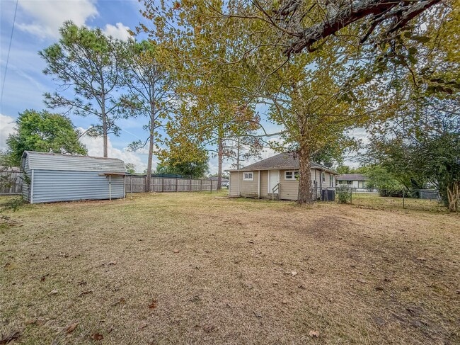 Building Photo - 6009 Jerrycrest Dr