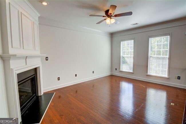 Building Photo - 2430 Natoma Ct SE