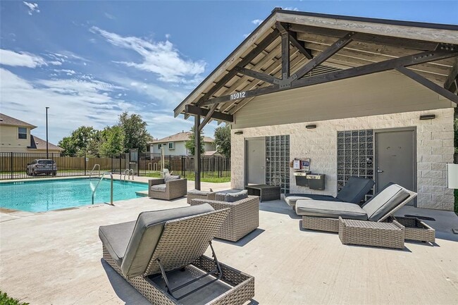 Building Photo - 701 Durness Dr