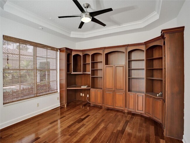Building Photo - 16291 Bristol Pointe Dr