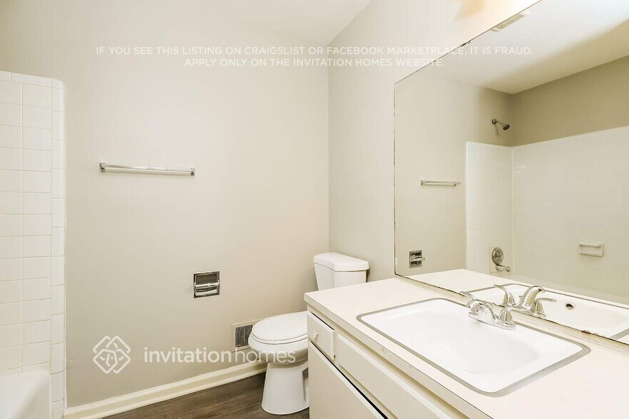 Building Photo - 9927 Feldbank Dr