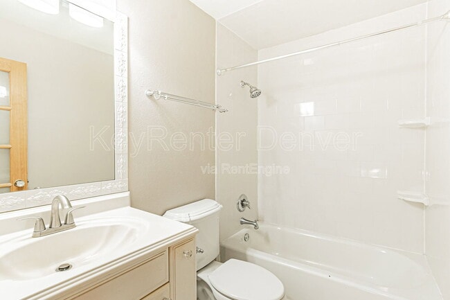 Building Photo - 8756 Chase Dr