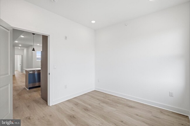Building Photo - 4312 Pennsgrove St