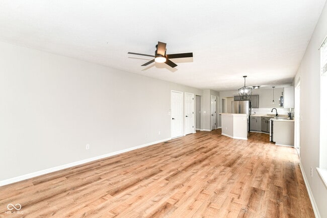 Building Photo - 6040 Portwood Ct