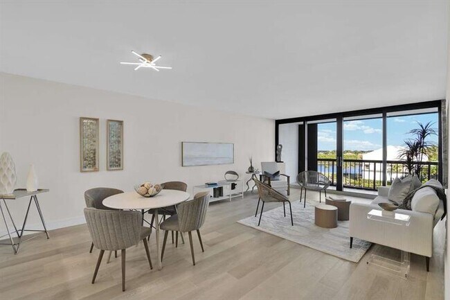 Building Photo - 4748 S Ocean Blvd
