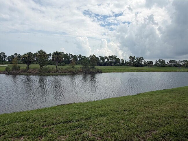 Building Photo - 12440 Wellen Golf St