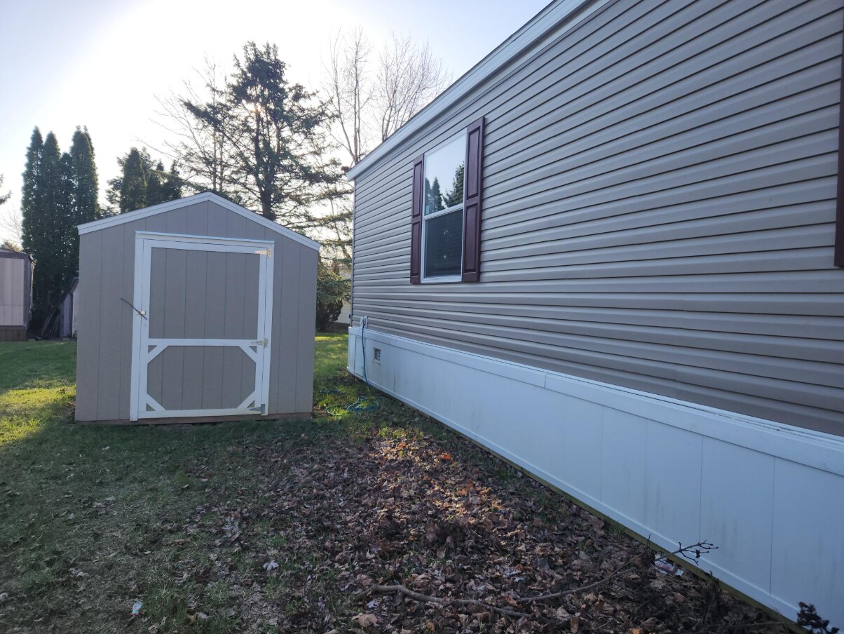 Building Photo - 3505 Cedar Loop