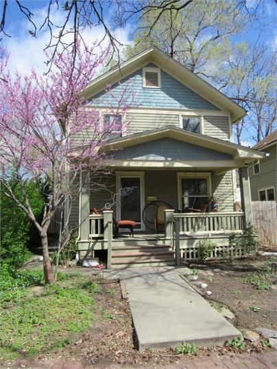 Primary Photo - 348 E 12th St