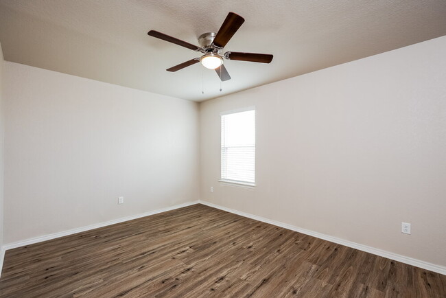 Building Photo - 10807 Balmorhea