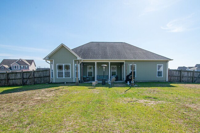 Building Photo - 103 Prelude Dr
