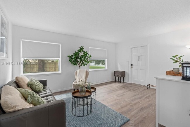 Building Photo - 4255 Wee St