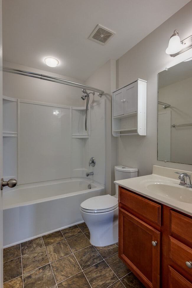 Building Photo - 2609 Jordan Ridge Dr