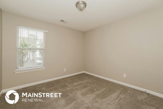 Building Photo - 5030 Deer Brook Trail SW