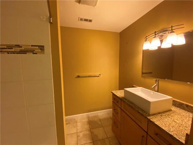 Building Photo - 6448 Appletree Way