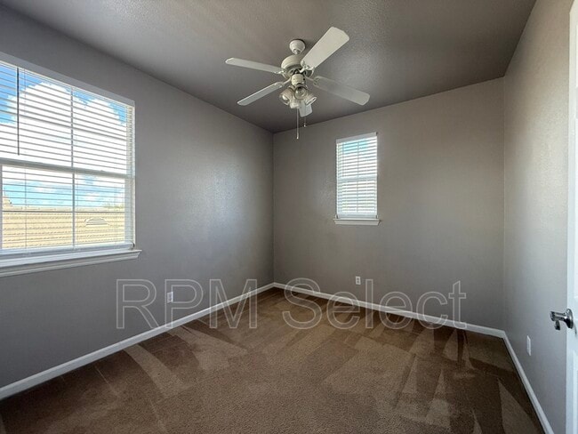 Building Photo - 8258 Lauffer Way