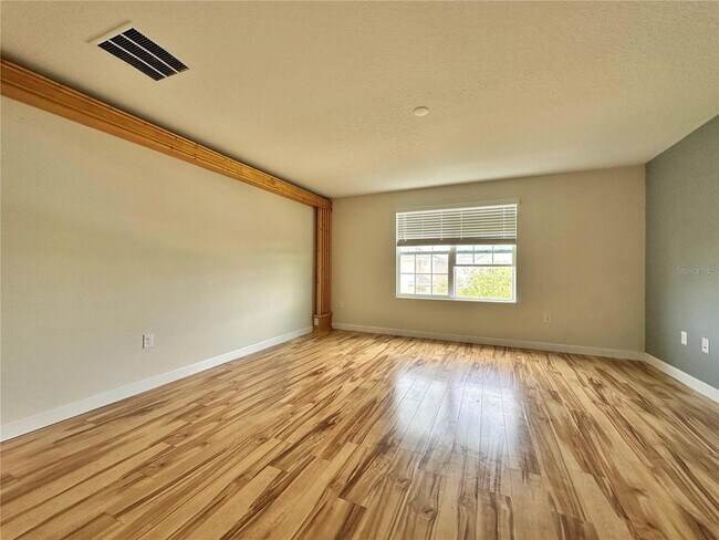 Building Photo - 11832 Charades St