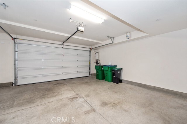 Building Photo - 61 Quill