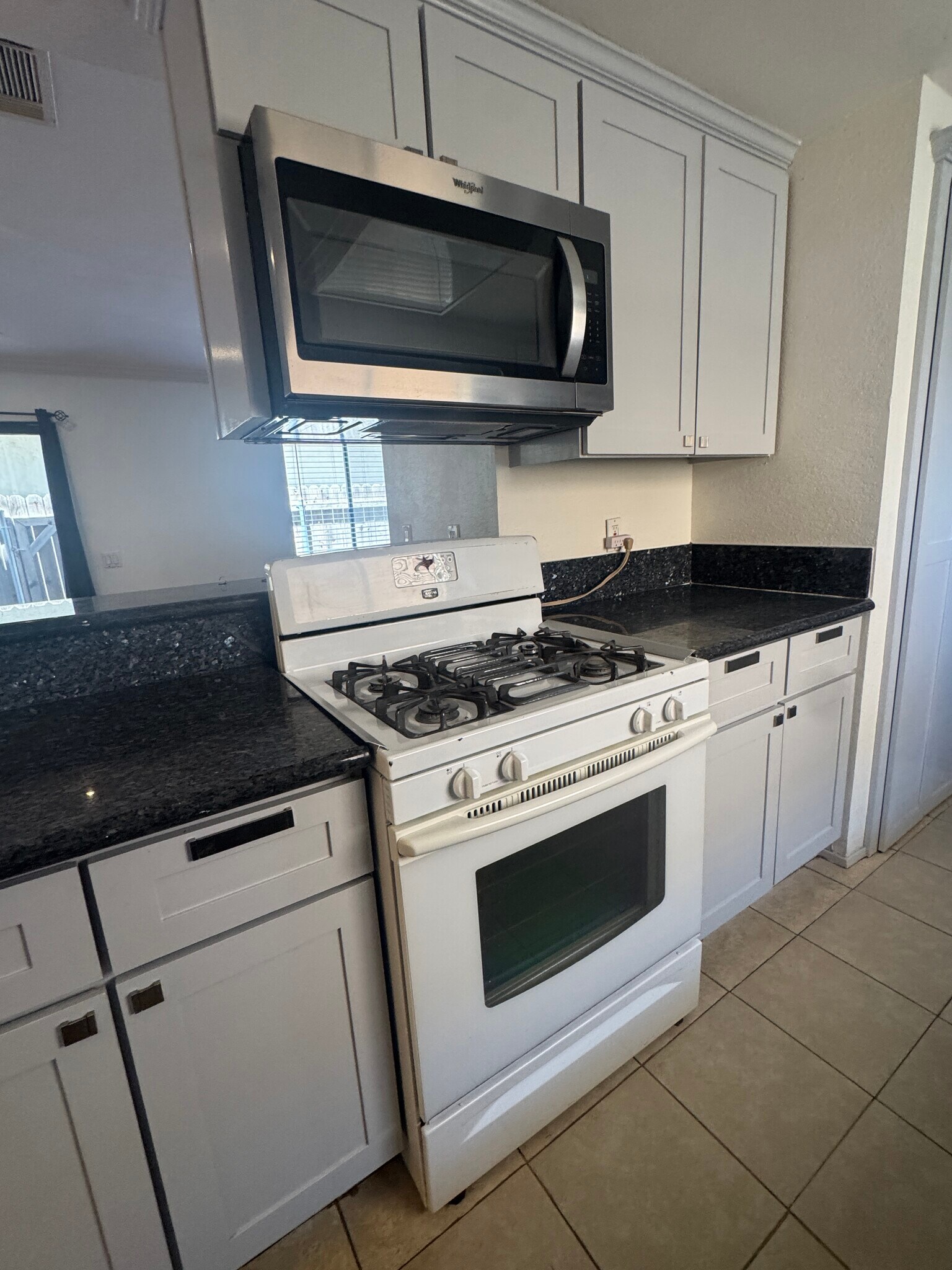 Building Photo - 1039 Mount Olive Dr