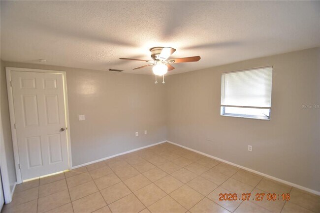 Building Photo - 3221 Topp Dr