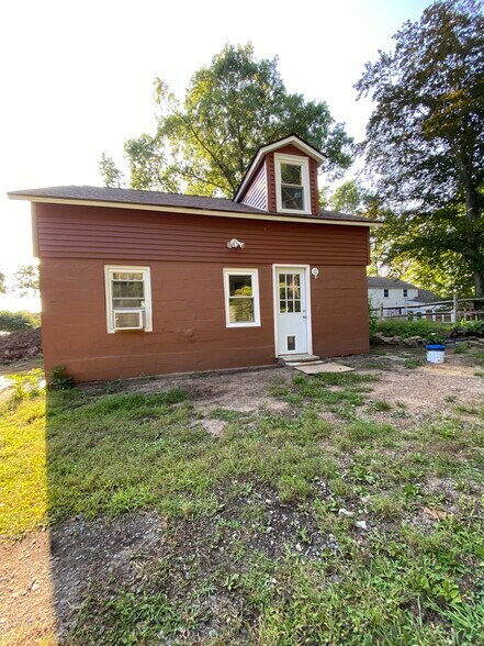 Building Photo - 166 Firetown Rd