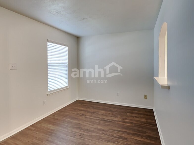 Building Photo - 21326 Carleen Creek Trl