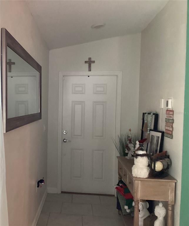 Building Photo - 260 Pershing St